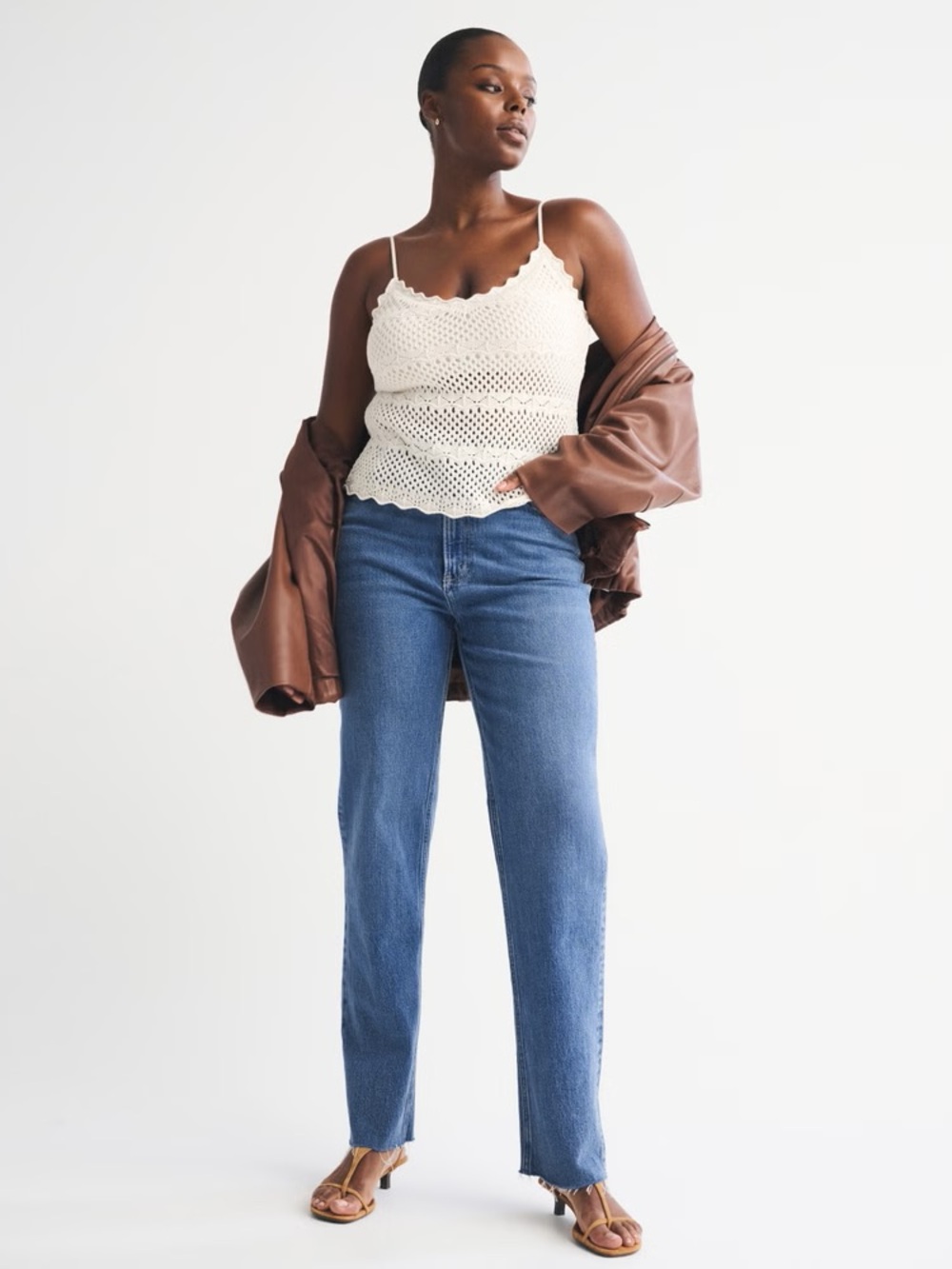 Abercrombie & Fitch 90’s straight ultra high rise medium wash jeans